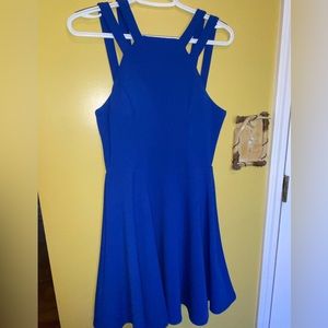 B. Smart Dress. Worn once! Very good condition! No snags or holes